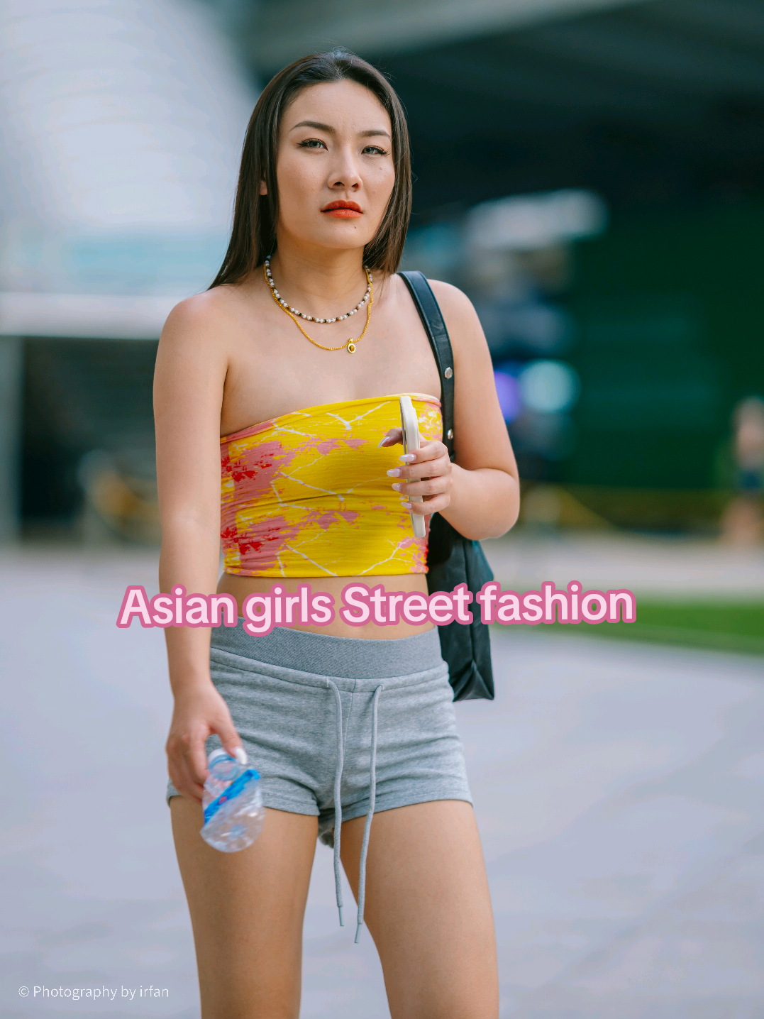 Asian girls Street fashion 🥰 #fypシ゚viral #asiangirl #StreetFashion #ootdfashion #streetphotography 