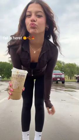 fall has began ladies #senioroutfit #fallvibes #starbucks #highschool #sound 
