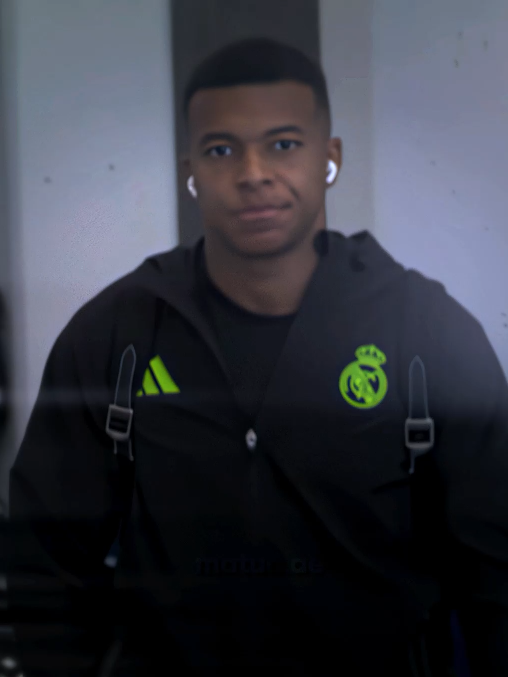 mbappe is best dribbler rn//want high quality jerseys in cheapest price/or edit like me?visit link in bio//#fyppppppppppppppppppppppp #virallllllllllllllllllllllllll #foryoupageofficiall #wedit #mbappefanx #realmadrid