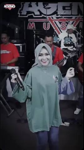Kalem- Kalem🍃#naziamarwiana #agengmusic #jangantinggalkanaku #agengmusicofficial 