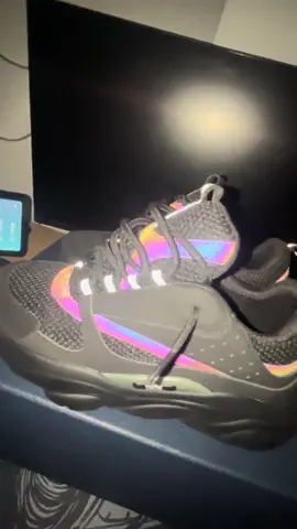 B22 #dior #b22 #rainbow #fyp #viral 
