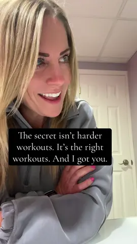 The truth? If you’re 45+, the workouts and diets that used to work for you… don’t anymore. ❌ Endless cardio → just leaves you exhausted. ❌ Starving yourself → tanks your metabolism. ❌ Chasing old strategies → keeps you stuck. 👉 Here’s the shift no one tells you: ✔️ Strength training is the foundation. ✔️ Protein is non-negotiable. ✔️ Recovery is just as important as the workout itself. Because muscle = metabolism. And when you build it, fat loss finally sticks. 💪🔥 The best part? You don’t need to work out harder. You need to work out smarter. And that’s exactly what I help my clients do. ✨ You don’t have to stay stuck. You can feel strong, lean, and confident again. In just 2 days I’m dropping details on the September Sculpt program. You don’t want to miss this! 🔥💪🏻