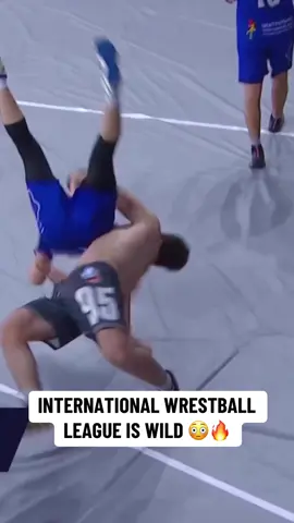 Basketball & wrestling combined 😳😭  (Via @internationalwrestball, @usawrestball)  #NBA #nbabasketball #wrestling #WWE #basketball 