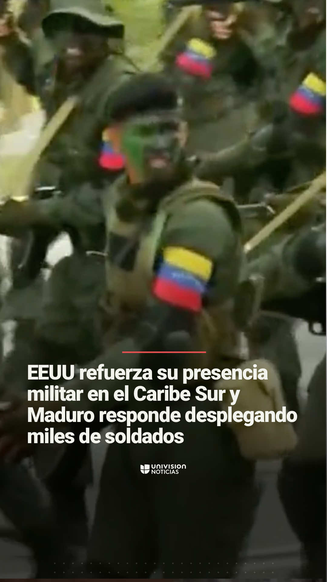 🇺🇸 🇻🇪 EEUU refuerza su presencia militar en el Caribe Sur y Maduro responde desplegando miles de soldados. EEUU agregó a su flota naval en este territorio un submarino nuclear de ataque rápido y un crucero con capacidad de lanzar misiles. Ante esto, el régimen de Venezuela anunció el despliegue de 15,000 soldados para militarizar la frontera que comparten con Colombia. Informa Guillermo González. 📺 Más del Noticiero Univision a las 6:30pm/5:30C y Edición Nocturna a las 11:30pm/10:30C. #Venezuela #Maduro #Trump #Caribe #Uninoticias 