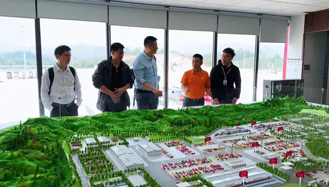 Các ông chủ ngành Logistics đang tính banf mở rộng thị trường cung ứng #kalogistics #logistics #xetaidep #hoilaixe #congvienlogisticsviettellangson @Viettel Post @Nam Dương 
