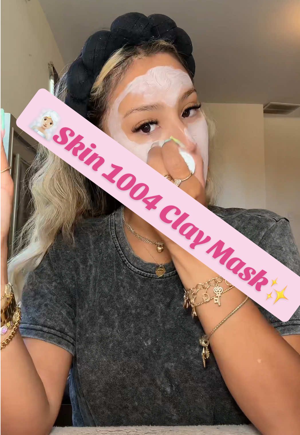 🌸 Looks like a glue stick, works like a glow stick 💕 Pores, oil + blackheads? Gone! ✨#skin1004 #skin1004claystick #koreanskincare #kbeauty #centellaskincare  @SKIN1004 US 