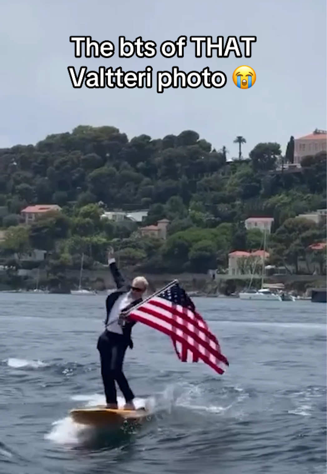 got our first valtteri bottas ‘on board’ for cadillac 🏄‍♂️😜 🎥: @Paul Ripke @Valtteri Bottas #f1 #valtteribottas #cadillac #surfing #Motorsport 