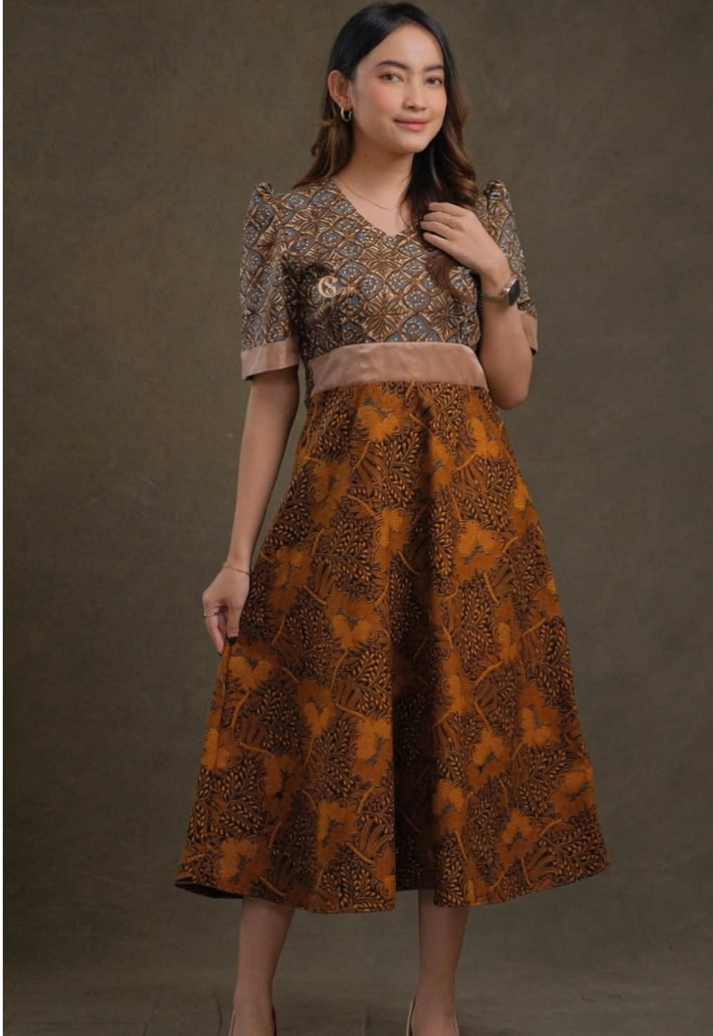dresss batik super cakep by batik giri sogan❤️‍🔥#batikindonesia #batik #outfitkondangan #lewatberanda #fyp 