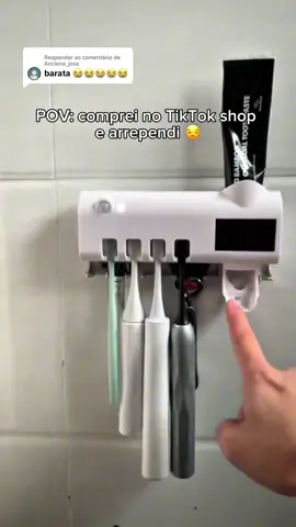 Respondendo a @Ariclene_jose  Arrependimento bateu aqui 😡 #banheiro #escovadedente #pastadedente #portaescova #saudebucal 
