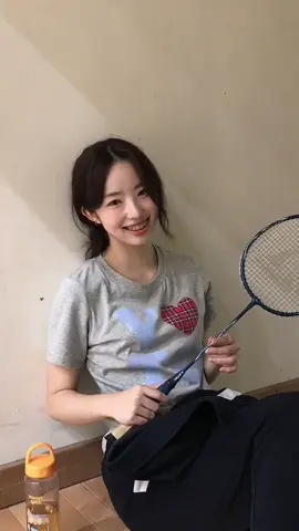 나 헷갈려..^.^ 🏸 #fyp #school #08 