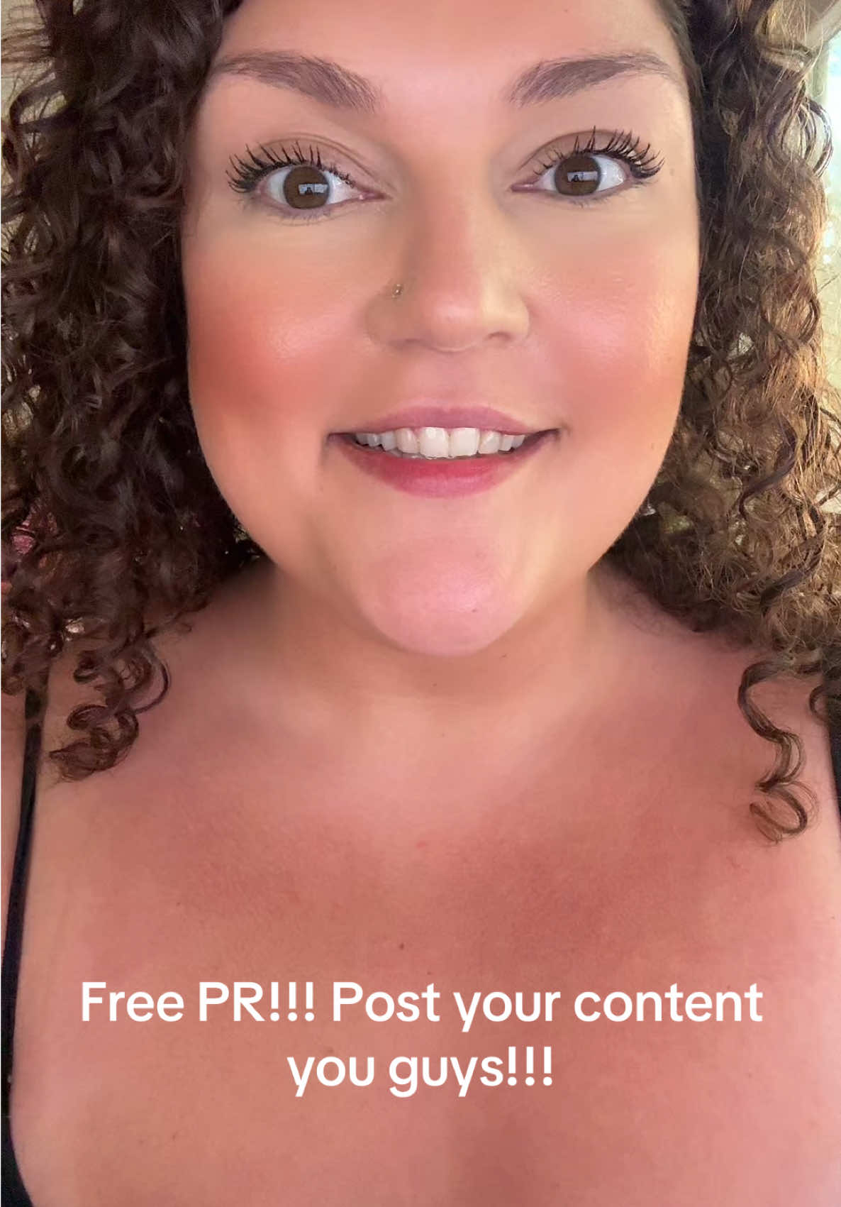 It feels like Christmas over here!!! Start posting your content! @maccosmetics @NYX Professional Makeup @elfcosmetics  #seattleinfluencer #microinfluencer #fyp #pr #tallgirl 