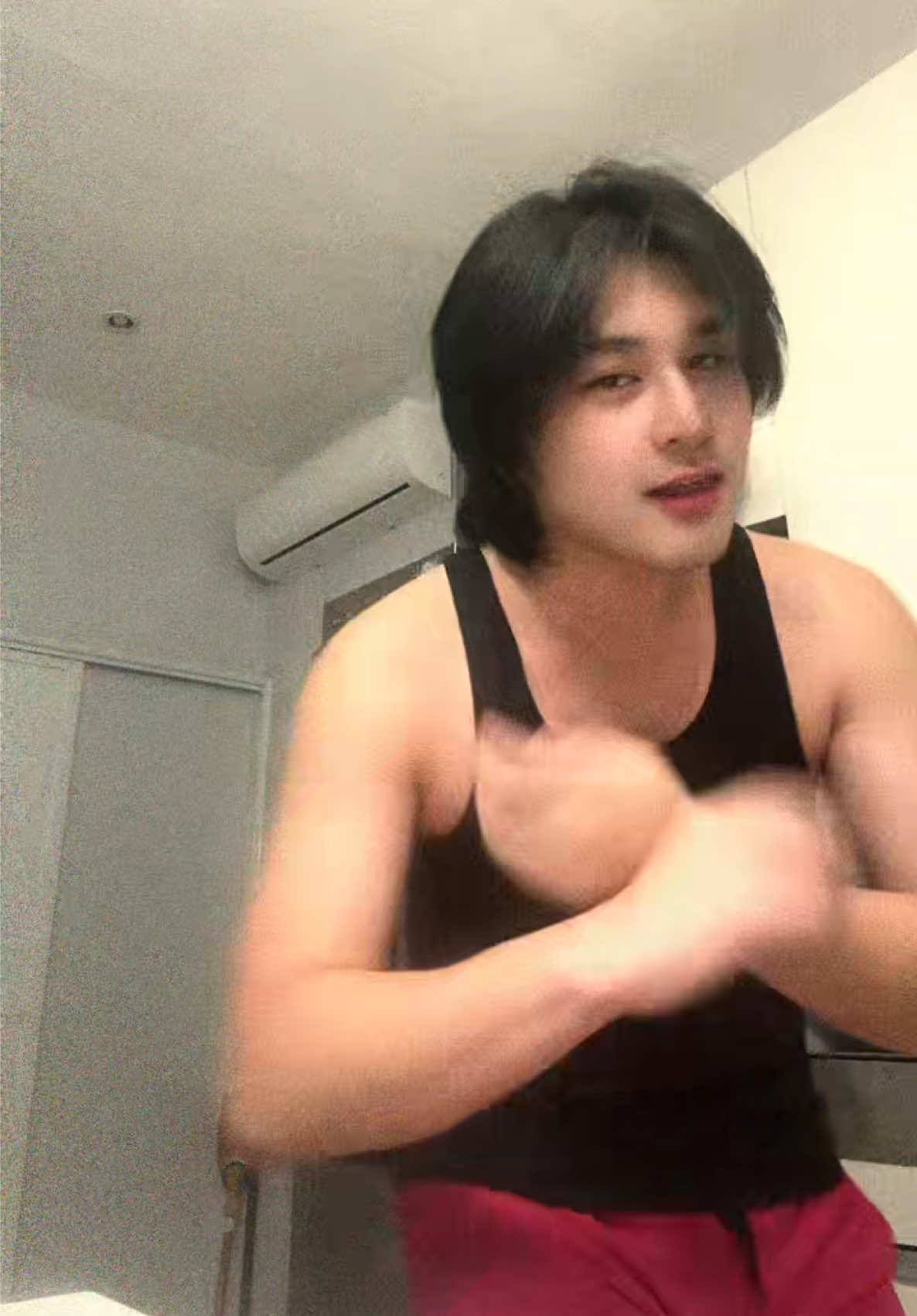 Ginagawa mue? #fypシ゚ #foryoupage #dance 