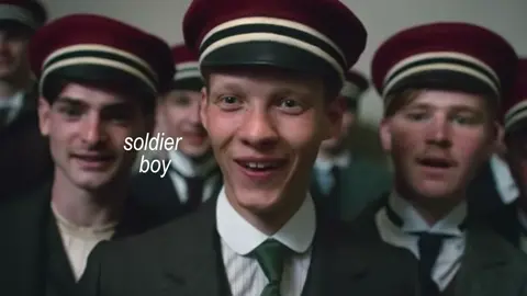 he was only 17 bro. #fyp #edit #allquietonthewesternfrontedit #allquietonthewesternfront #paulbaumer 
