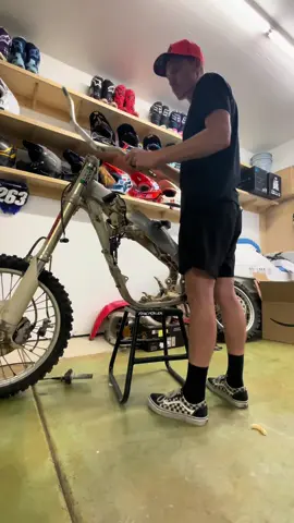 A+ mechanic 🫡 #build #moto #ride #dirtbike #foryou