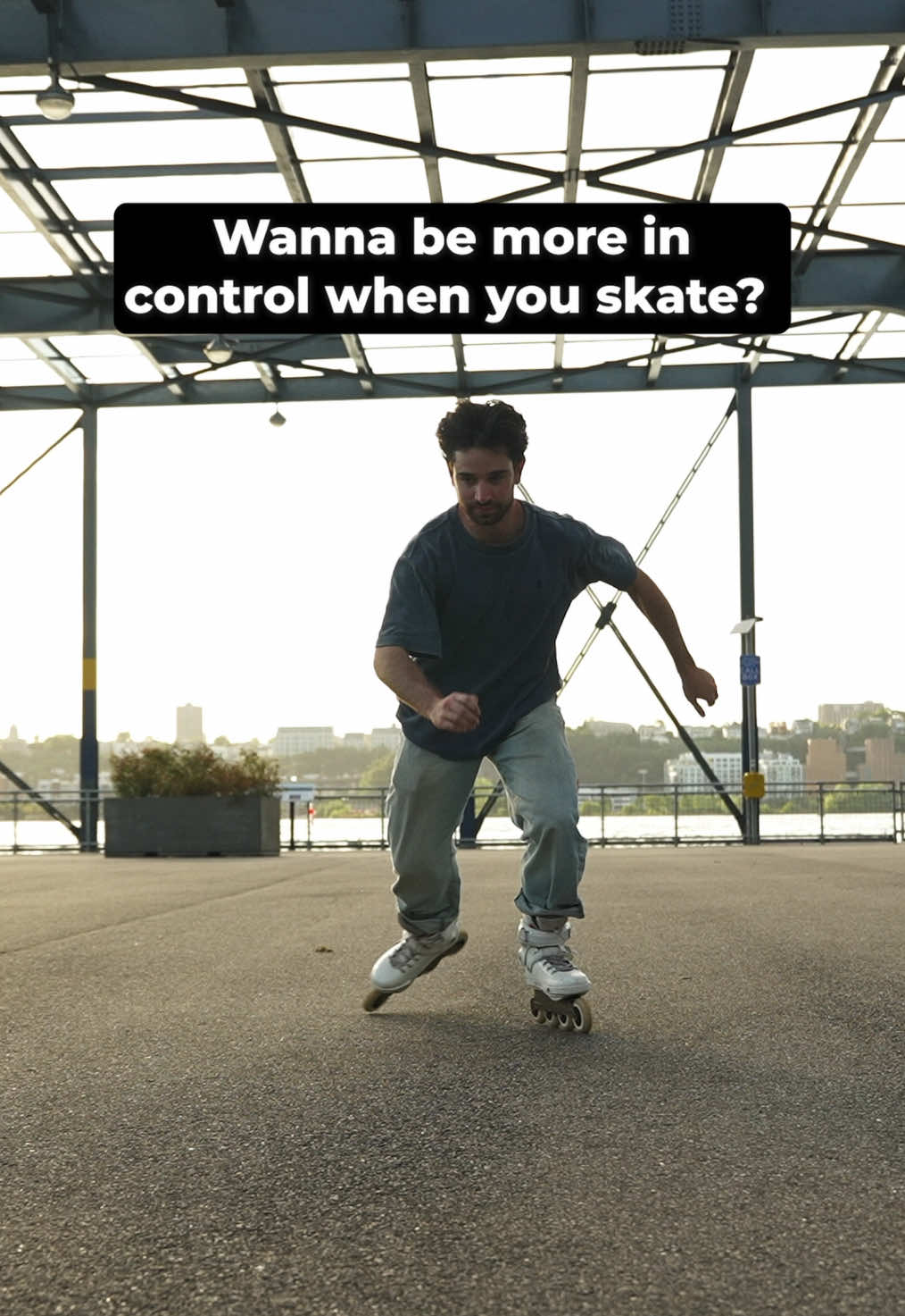 Want to level up your skating? It starts with edges. Control, power, safety — all tied to them. Master inside + outside edges, and a whole new world of skating opens up. #rollerblading #howto #inlineskating #pier76 #nyc 