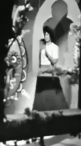 #حبك_مر_متل_الكينا #سميرة_توفيق #اغاني_زمان #Sing_Oldies #اغانيقديمة 