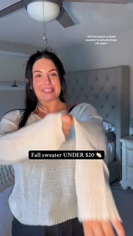 FALLL is coming & this might be one of my favorite sweaters ever 🥰🙌🏻 #fallfashion #fallsweaters #cozysweater 