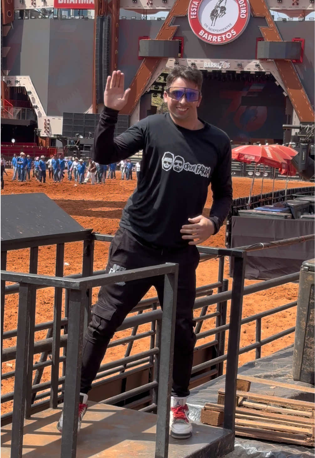 Ativando modo Robô 🤖 country em Barretos …  #barretos #rodeio #barretos2025 