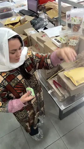 Як думаєте що це ми таке знімали?😂мати бізнес = вести соцмережі та знімати гумор і тренди, підлаштовуючи їх під свій вид діяльності 😂 без цього вже нікуди 😂