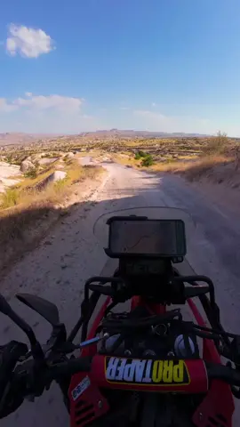kapadokyada motosiklet sürmek harika bir his #kapadokya #crfrally #enduro #cross #cappadocia 
