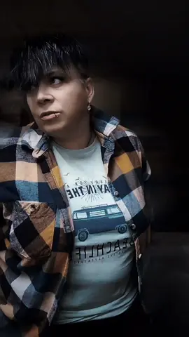 Eines ist sicher. Wir verdienen nicht diejenigen, die versprechen zu bleiben Wir verdienen die, die bleiben. ohne Versprechen. In diesem Sinne wünsche ich euch einen schönen Abend  🌈🌈 #erosramazzotti  #❤️mausundengel❤️  #👑sandra👑  #❥die😈verrückte😈s 