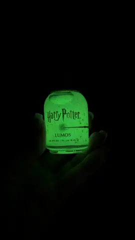 Seriously the coolest nail polish ever! 🪄⚡️ #HarryPotter #Lumos #Orly #NailPolish #HarryPotterOrly @Harry Potter @ORLY Beauty 