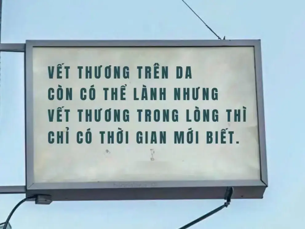 Hãy cứ sống tốt cuộc đời của mình thôi. gặp gỡ hay bỏ lỡ đã được sắp đặt sẵn cả rồi... #tamtrang #tinhyeu #sad 