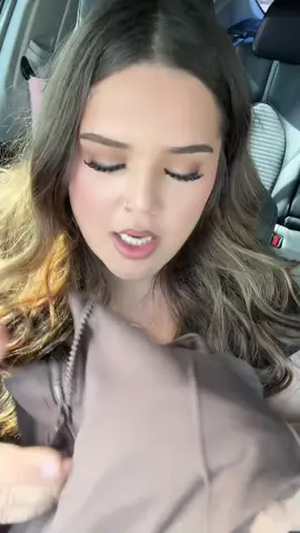 😊