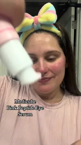 PDRN Pink Peptide Eye Serum, for those mom tired eyes! #pdrn #medicube #skincare #koreanskincare 