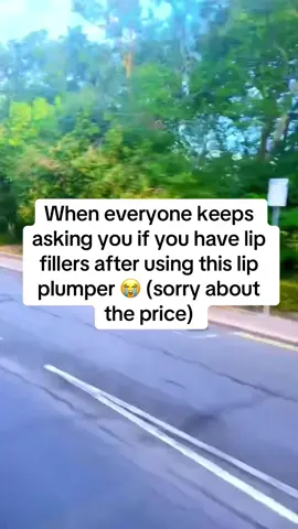 #fypppp #tiktokmademebuyit #lipplumper 
