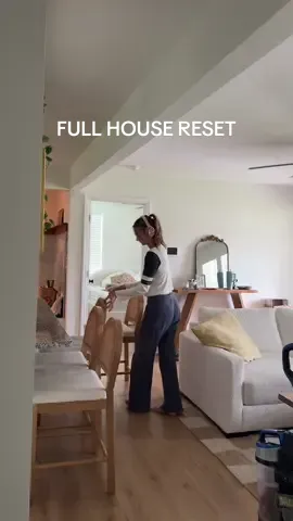 theres no better feeling than a clean house #sundayreset #housecleaning #cleanwithme #cleaningvlog #CleanTok  