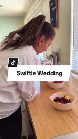 Not my wife celebrating like she’s part of the bridal party already 🤣 #taylorswift #traviskelce #kelce #newheights #taylorswifttok 
