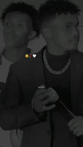 Heestan😽🥀🤍#Caamir🤴🏽🩷💐 #lyrics💐🎧 #blackscreen #jawi_bila🌊❤️🌴 #fyyyyyyyyyyyyyyy 