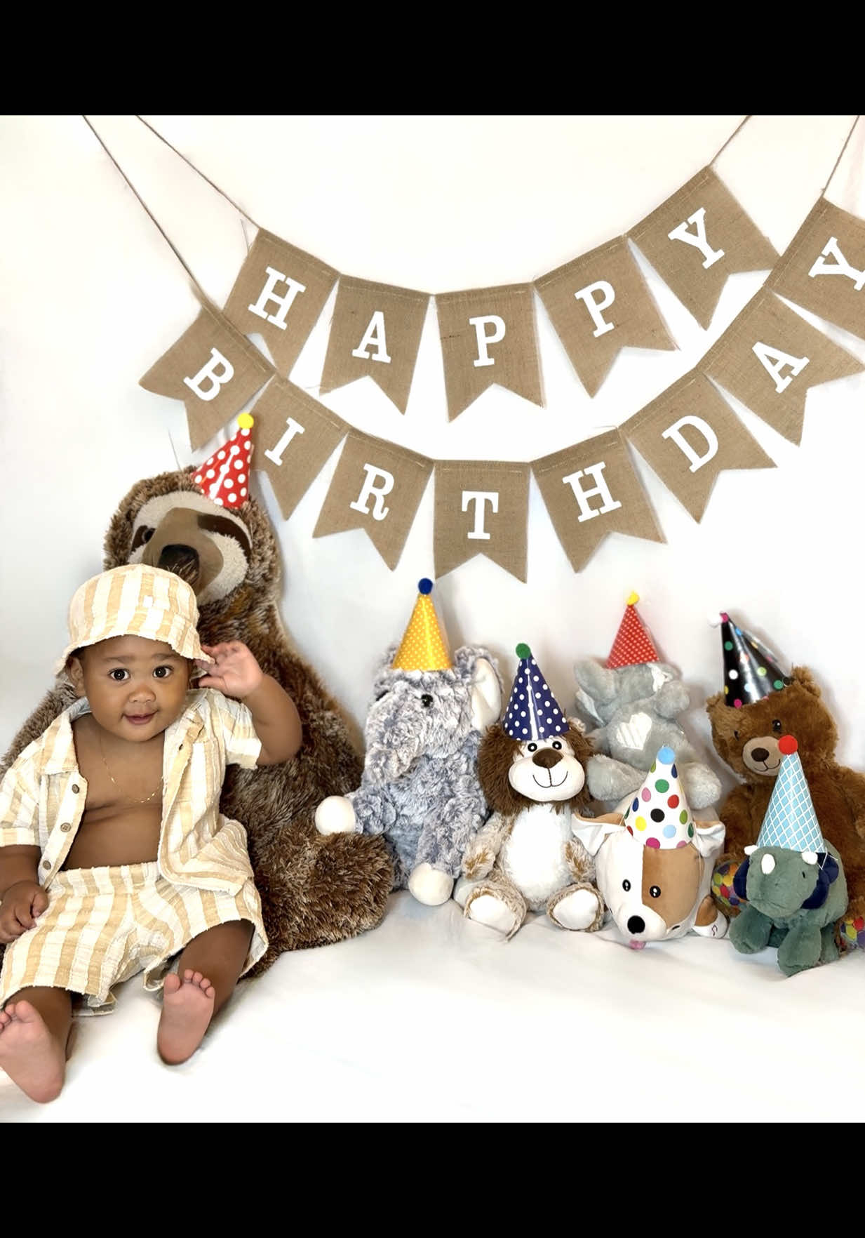 #DIY #photoshoot #oneyearoldbaby #babyphotoshoot #funny 