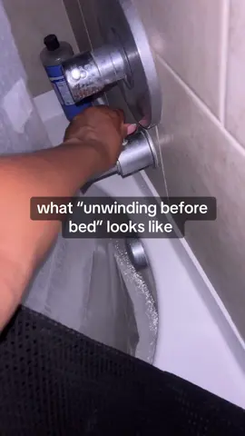 smooth skin to cap off a cozy night 🤍 #unwindwithme #softroutine 