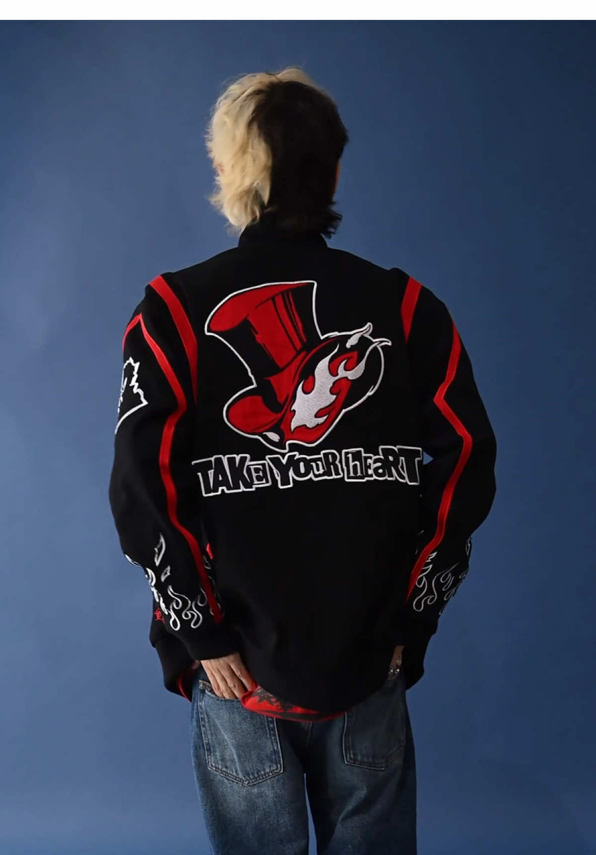 A Persona 5 Royal Summer Collection could probably solve all of my problems right now lol Available Globally (Excluding Asia)!
 ©ATLUS. ©SEGA. #persona5 #persona5royal #atlus #tiktokshop #streetwear 