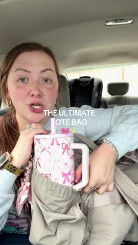 My new bag for work purposely holds two 40 ounce tumbler, what does yours do?🤭🎀✨ #bagsmarttotebag #bagsmart #totebag #bowtotebag @BAGSMART 