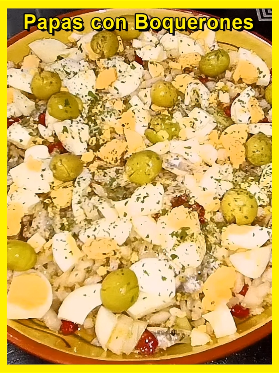 ✅ Ensalada de Boquerones con Patatas 🥗😋❤️  INGREDIENTES:  - Papas 700 gr  - Boquerones en Vinagre 350 gr  - 1 Cebolla 250 gr  - 1 Lata de Pimiento Rojo Asado 60 gr  - 3 huevos Talla L  - El Aliño de los Boquerones 100 ml  - Olivas Encurtidas 80 gr  - Vinagre de Manzana 60 ml  - Pimienta Molida  - Perejil Picado  - Agua y Sal #ensaladasfaciles #ensaladadepatatas #ensaladadeboquerones #recetasdeensalada #recetasfaciles 
