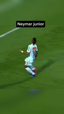 Neymar junior prouesse à Paris et à Santos #neymar #santos #psg #football #viralfootball 