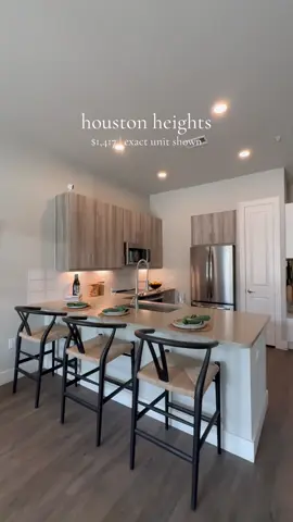Beautiful 1 bedroom located in Timbergrove Heights, Houston $1,417 for this exact unit  #movingtohouston #houstonapartments #houston #apartmentlocator #fyp 