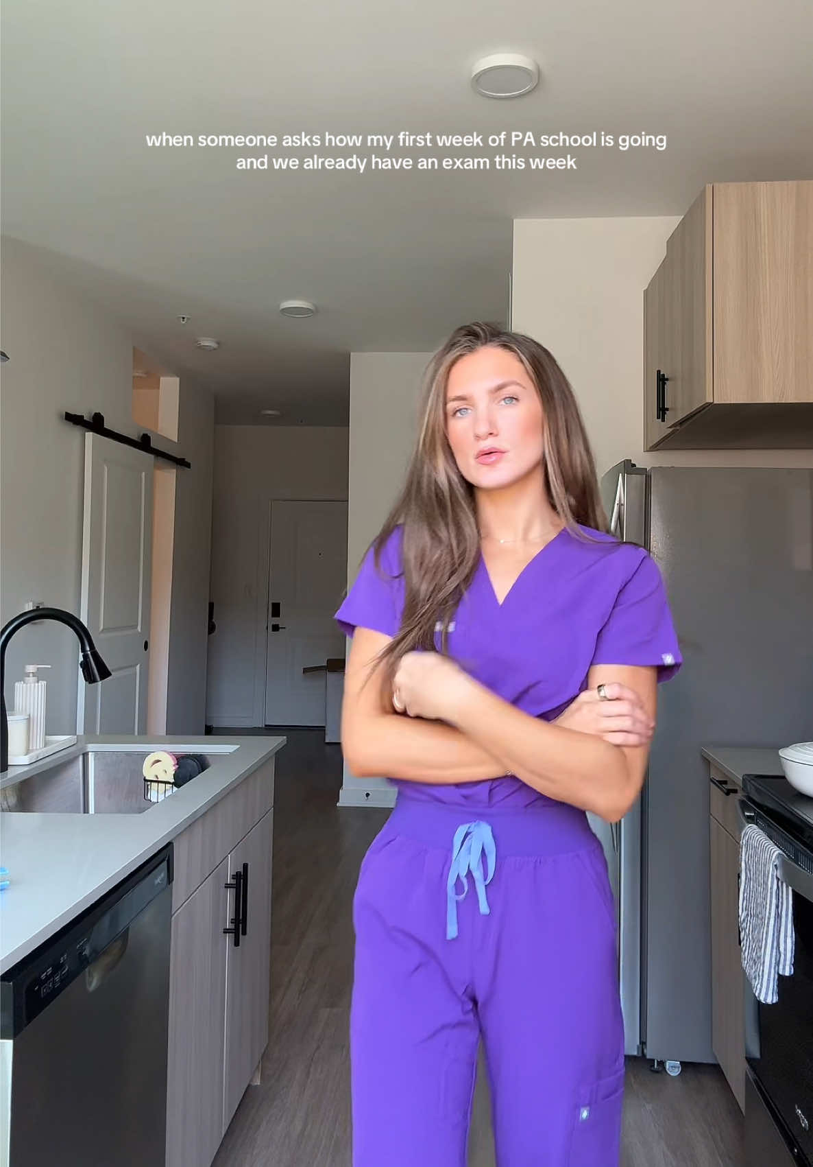 no because we hit the floor RUNNINNGGGGG!!! anyways this new color is GORG @wearfigs link in bio for $$$ off 💜 #pastudent #paschool #physicianassistant #prepa #prepastudent #fsu #med