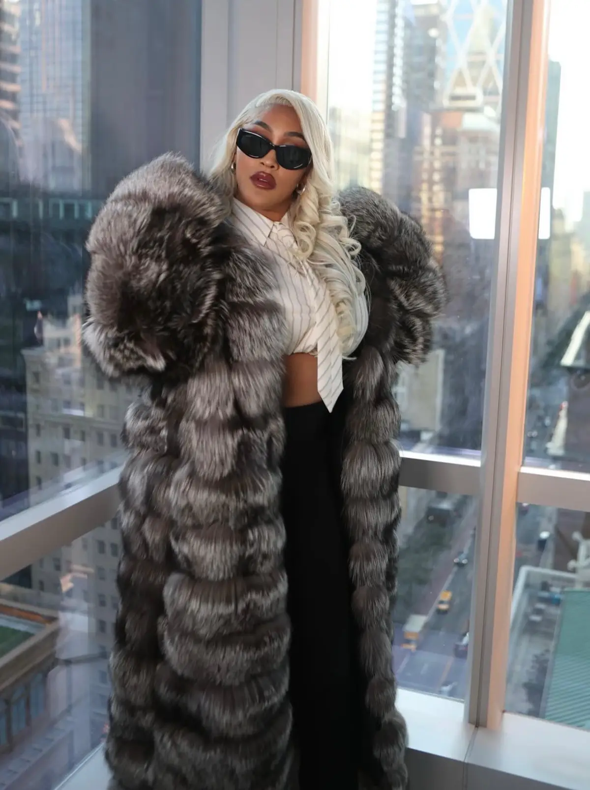 @NATALIENUNN looking absolutely snatched in her look from Daniel’s Leather  Make sure to check out her new album,  while we wait on the video that will soon be released 🙌🏽