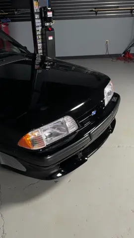 SHOW ME THE WAY❗️#latemodelresto #carsoftiktok #carcommunity #mustangsoftiktok #foxbodymustang 