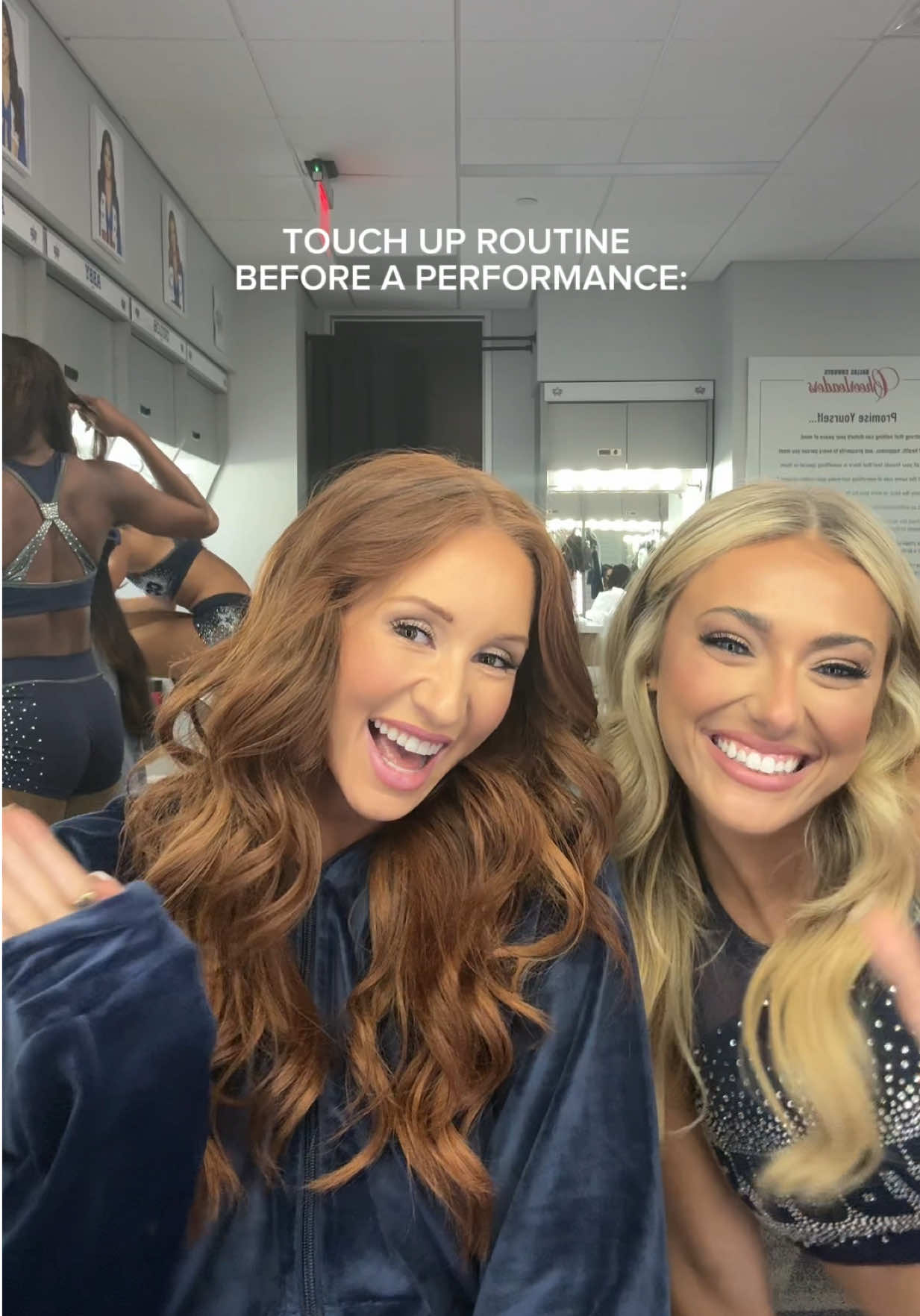 My go-to touch up routine before a DCC performance ⭐️ #dallascowboyscheerleaders #americassweethearts #dccperformance #dccshow #grwm #dccmakeup #dcchair #dcclockerroom #dcccharly #dccdance #nflcheerleader #nflcheer #MakeupRoutine #touchuproutine #makeup @Darahhaidet @Ava Lahey @Madeline @abby summers @loréal paris usa @Charlotte Tilbury @Kosas @Huda Beauty @Hourglass Cosmetics @Patrick Ta Beauty @Morphe Cosmetics @tarte cosmetics @Maybelline NY 