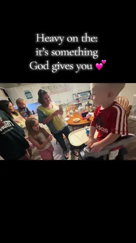 It’s not something that you fall into - it’s something God gives you. Forever grateful for @bradhen101 and his family who have never once made my kids feel “step” 💕 #blendedfamily #Love #ohana #family #2ndbirthday