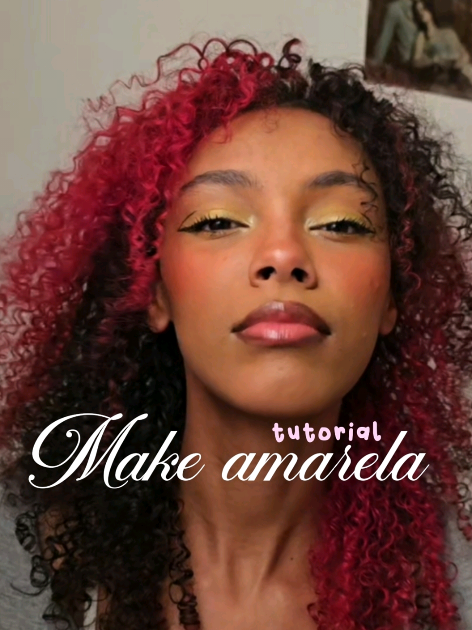 #maquiagem #tutorialdemaquiagem #maquiagemamarela #makeuptutorial #yellowmakeup 