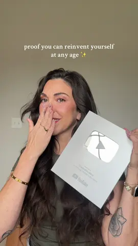 it’s never too late to chase your dreams💓 I started my channel in 2017 to be a vlogger. It took awhile but I nvr stopped. pls don’t ever give up on your dreams! x  #BeautyTok #hairtutorials #manifesting #inspiration #over40