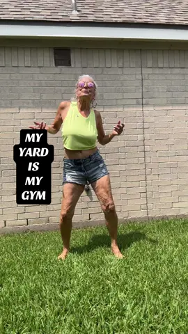 I just like to make “silly videos” like when I first began on Facebook before TT came out.😂😂😂. Just becoming the “ME” that is HAPPENING NOW.#butterflygarden #seasons #garden #seasoned #yardofthemonth 