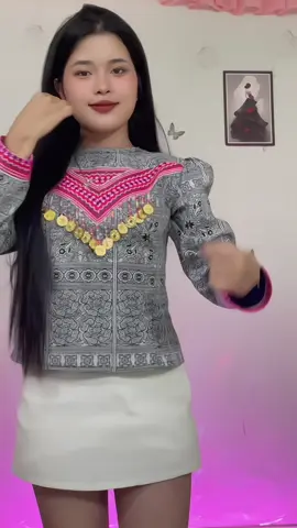 Trend Tsi xav ua tug ob..áo đẹt qua shop @The Moon Shophmoob nhem😗😗 #cherry🍒 #mam0912 #xuhuongtiktok #trendingsong 