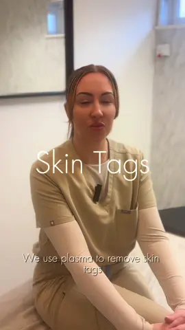 Say goodbye to skin tags in just one visit 👋 My plasma treatment is quick, minimally invasive and allows your skin to naturally heal within 6 weeks… leaving little to no marks behind. In and out the same day!  Would you like to find more about this? Send me a message today 🥰 #skintagremoval #wartremoval #satisfyingvideo 